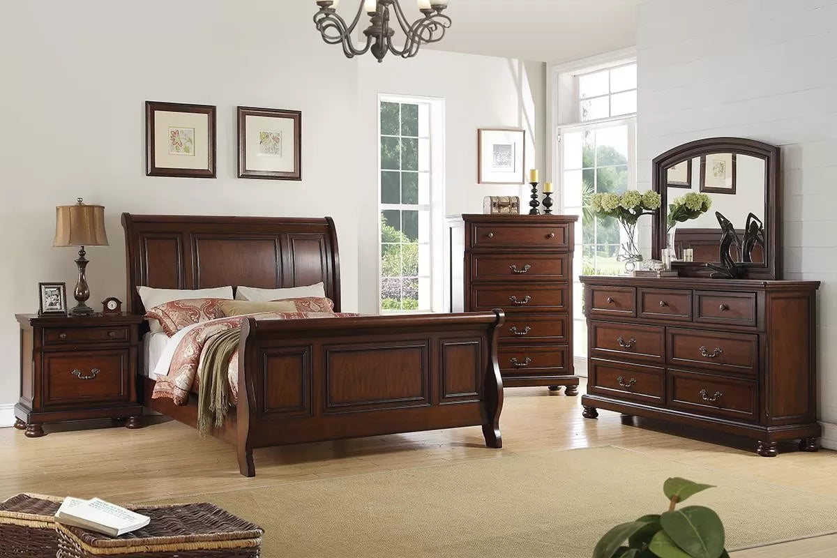 The Hennessy Eastern King 5-Piece Bedroom Set