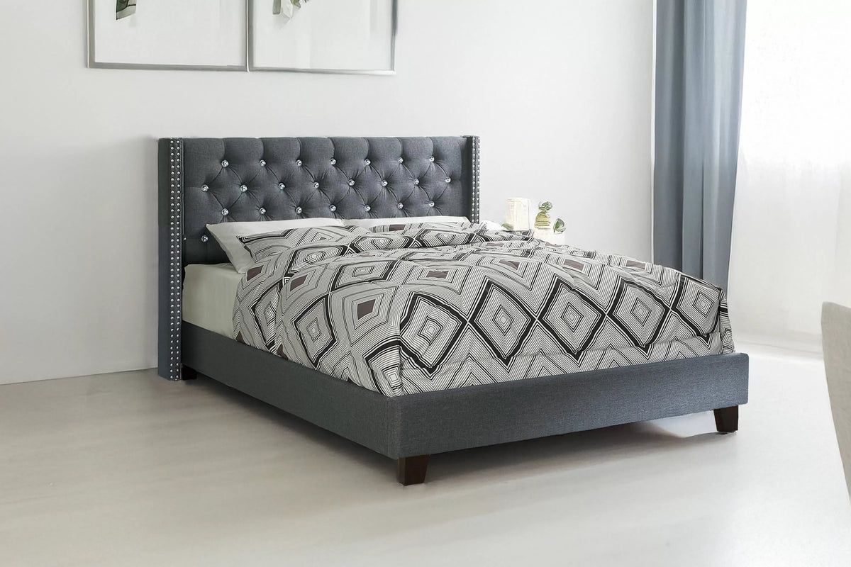 The Dale Queen 5-Piece Bedroom Set