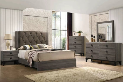 The Redmond Queen 5-Piece Bedroom Set