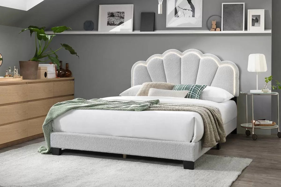 The Alpine Queen White Wool Shell LED Bed